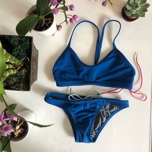 JOLYN clothing Leon top and Brazil bottom, S